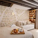 M1 - Magnificent In Le Marais's Heart * Paris