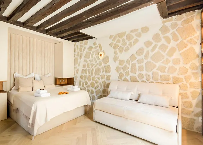 M1 - Magnificent In Le Marais's Heart